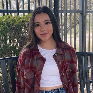 Meet your Posher, Sam